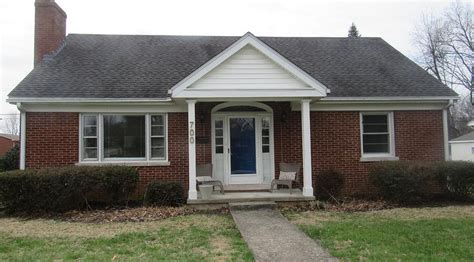 723 Lexington, KY homes for sale, median price 349,900 (5 MM, 23 YY), find the home that&x27;s right for you, updated real time. . Zillow lex ky